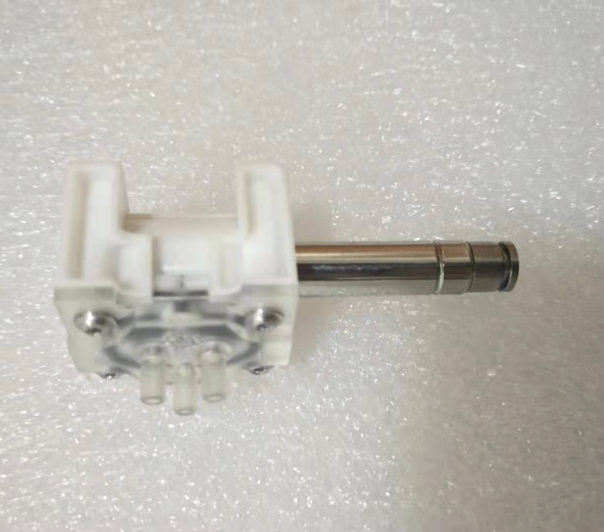 Horiba PN:XDA483B Valvo, likva, 3-voja, sen bobeno por ABX-analizilo micros60, pentra60,pentra80 Nova, originala