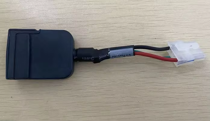 Mindray interface board connects to the main control board   connector  for  D1 new original